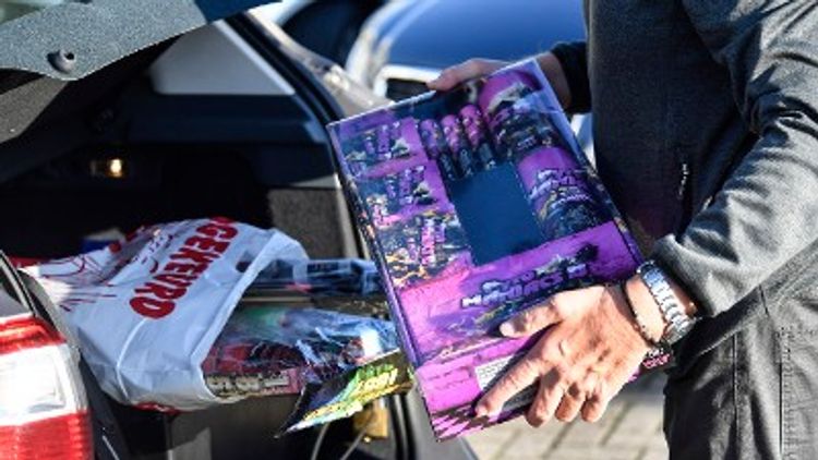 Oss Wijchen Arrestaties Na Aantreffen Illegaal Vuurwerk 112 Nieuws Meldingen